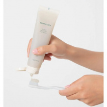 Aromatica Паста зубная гелевая с чайным деревом - Tea tree balancing toothpaste, 130г 
